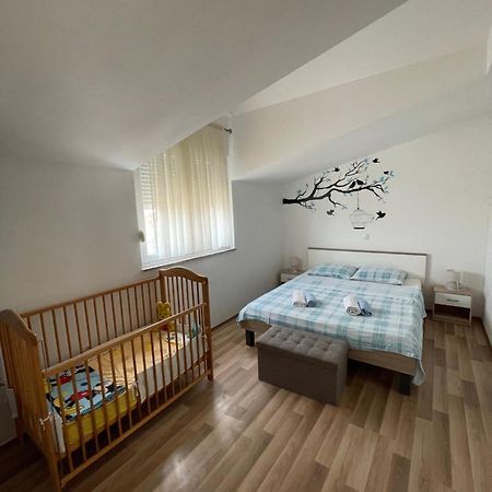 Apartmani Kristo 2 Zadar Exteriör bild