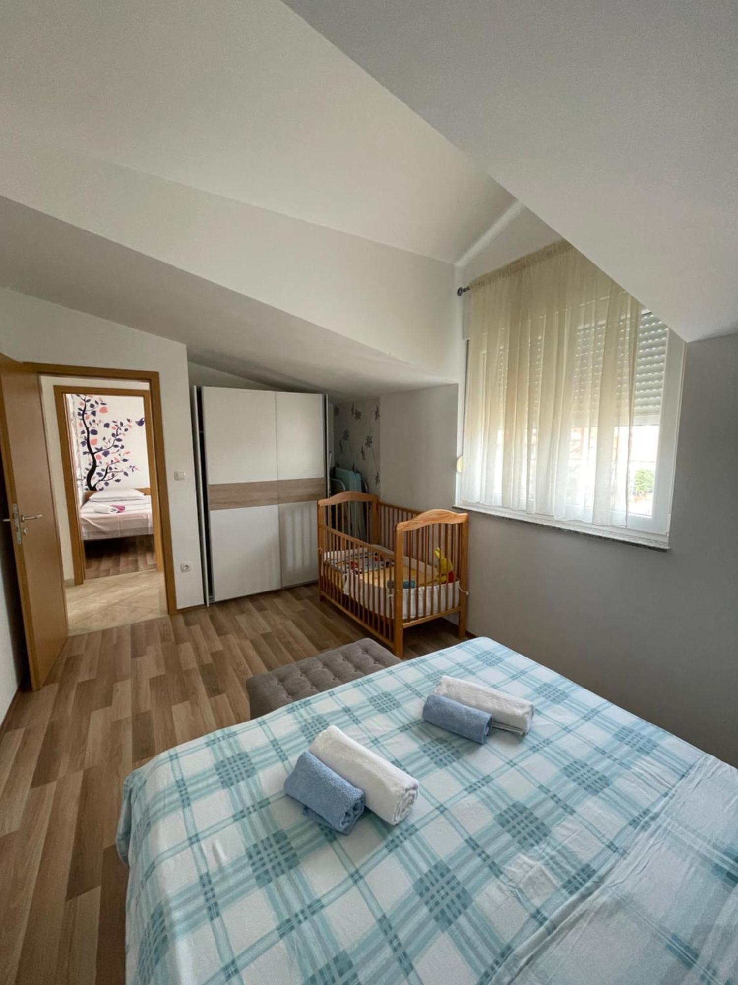 Apartmani Kristo 2 Zadar Exteriör bild
